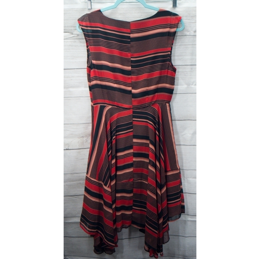 Metaphor dress - Picture 8 of 12